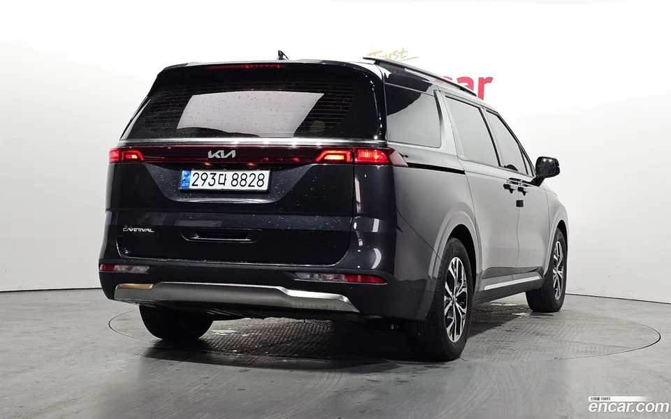 Kia Carnival 9 2022 — миниатюра 2