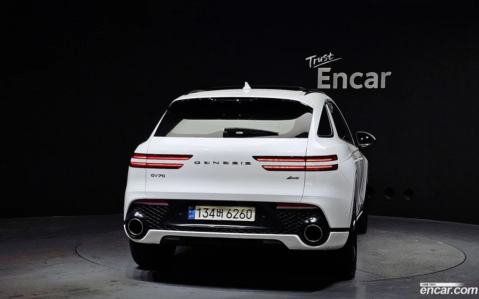 Genesis GV70 2.5T AWD 2022 — миниатюра 4