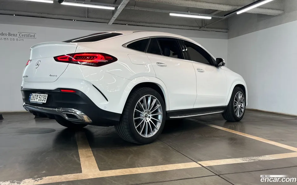 Mercedes-Benz GLE-Class GLE400d 4MATIC 2023 — миниатюра 2