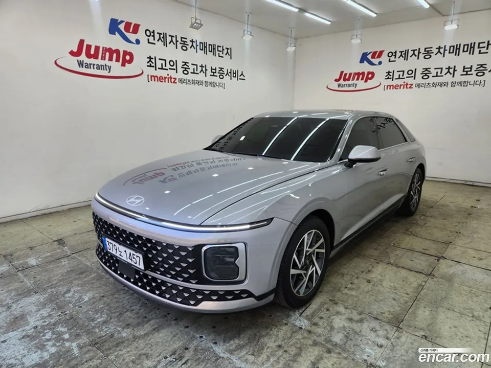 Hyundai Grandeur (GN7) 3.5 LPG 2WD () 2025 — фото 1, купить с доставкой в Москву