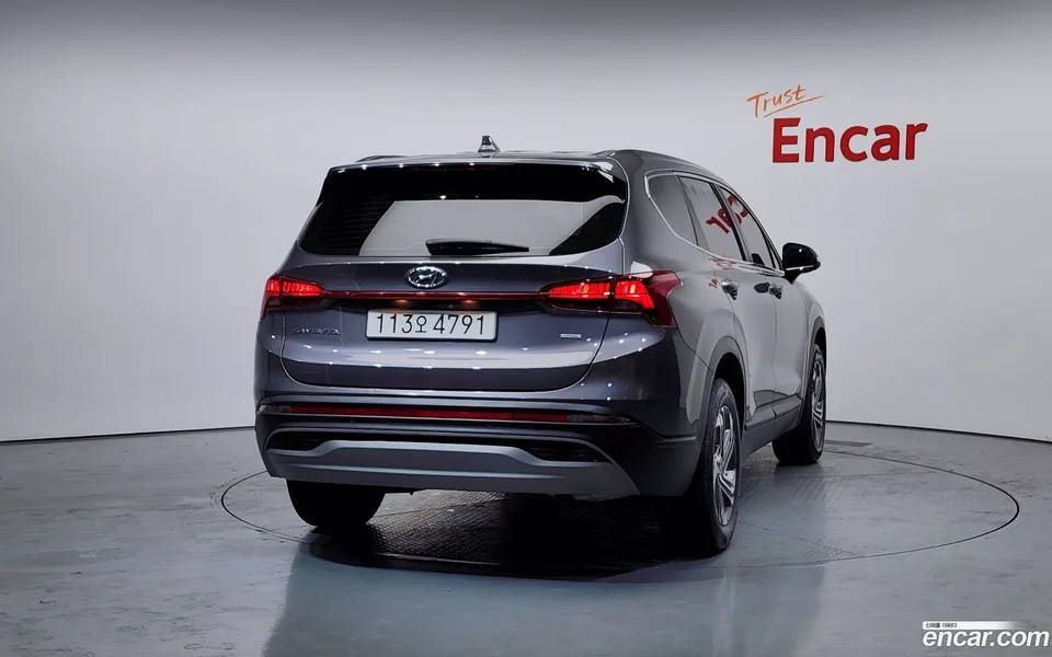 Hyundai SantaFe 2.2 4WD 2022 — миниатюра 4