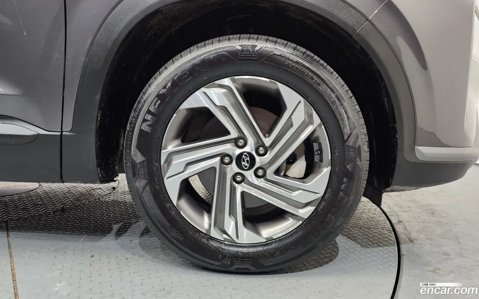 Hyundai SantaFe 2.2 4WD 2022 — миниатюра 5