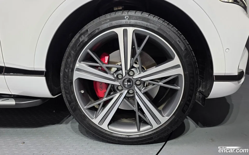 Genesis GV80 Coupe 3.5T e-S/C AWD 2024 — миниатюра 5