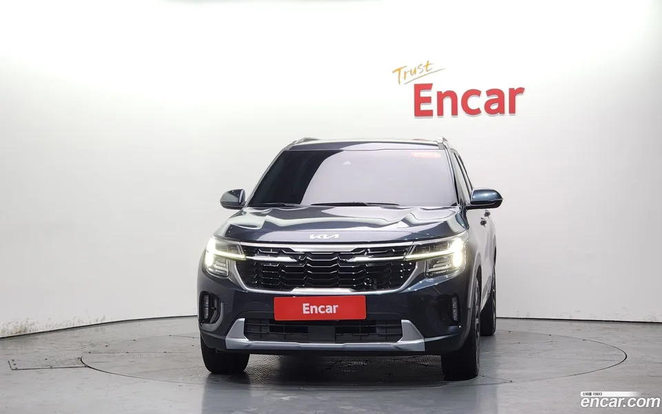 Kia Seltos 1.6 2WD 2023 — миниатюра 3