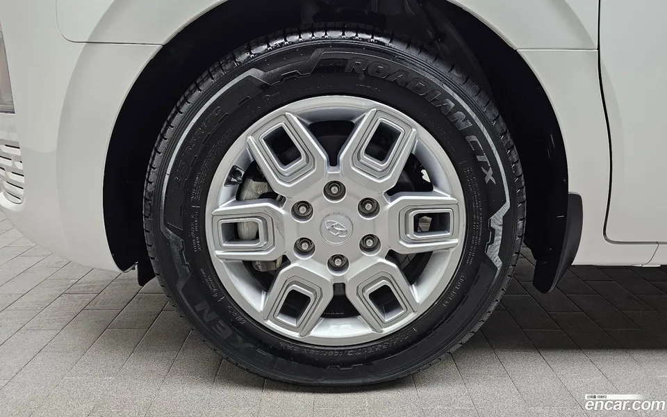 Hyundai Staria 5 2022 — миниатюра 5