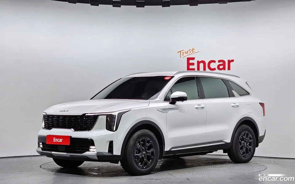 Kia Sorento HEV 1.6 2WD 2026 — фото 1, купить с доставкой в Москву