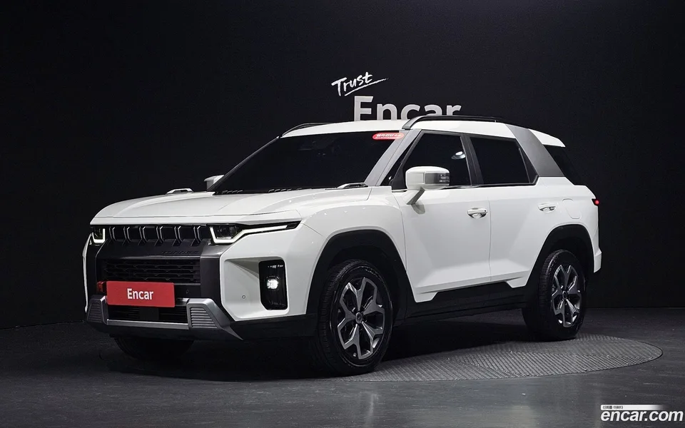 KG Mobility Torres 1.5 2WD 2022 — фото 1, купить с доставкой в Москву