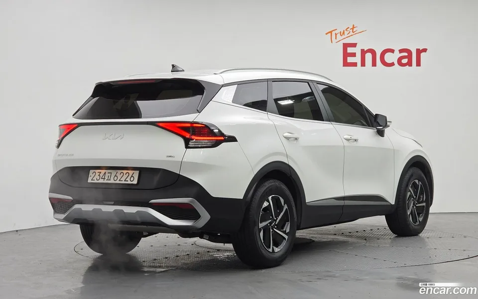 Kia Sportage Hybrid 4WD 2024 — миниатюра 2