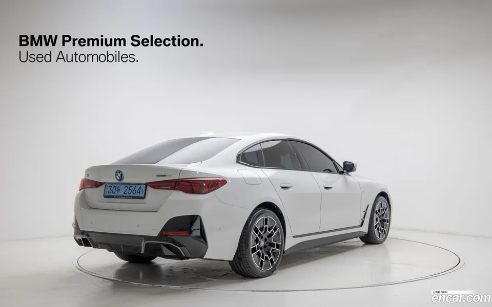 BMW i4 eDrive40 M 2025 — миниатюра 2