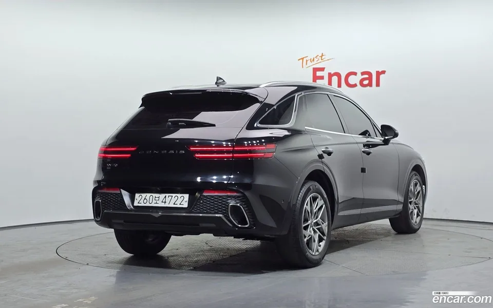 Genesis GV70 2.5T 2WD 2022 — миниатюра 2