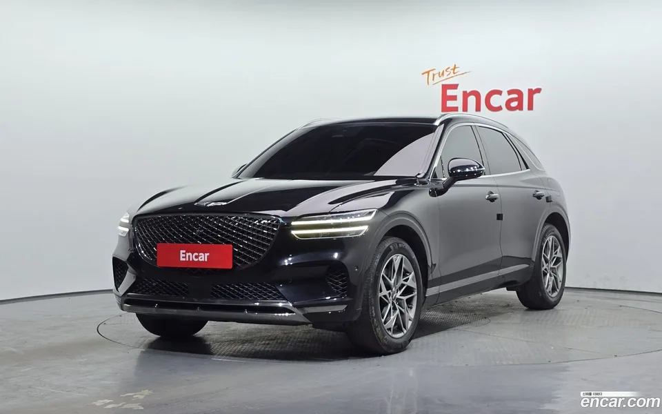 Genesis GV70 2.5T 2WD 2022 — фото 1, купить с доставкой в Москву