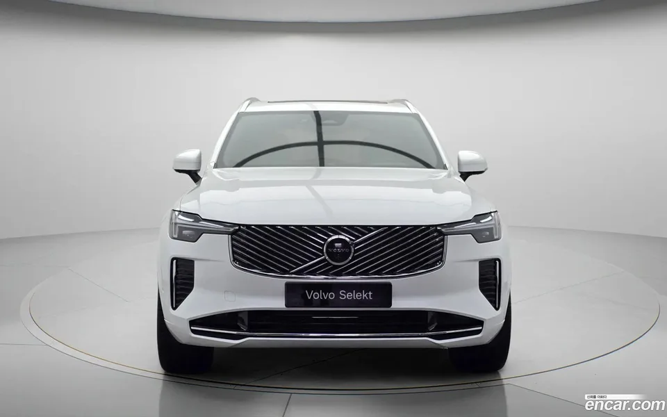 Volvo XC90 B6 2025 — миниатюра 2
