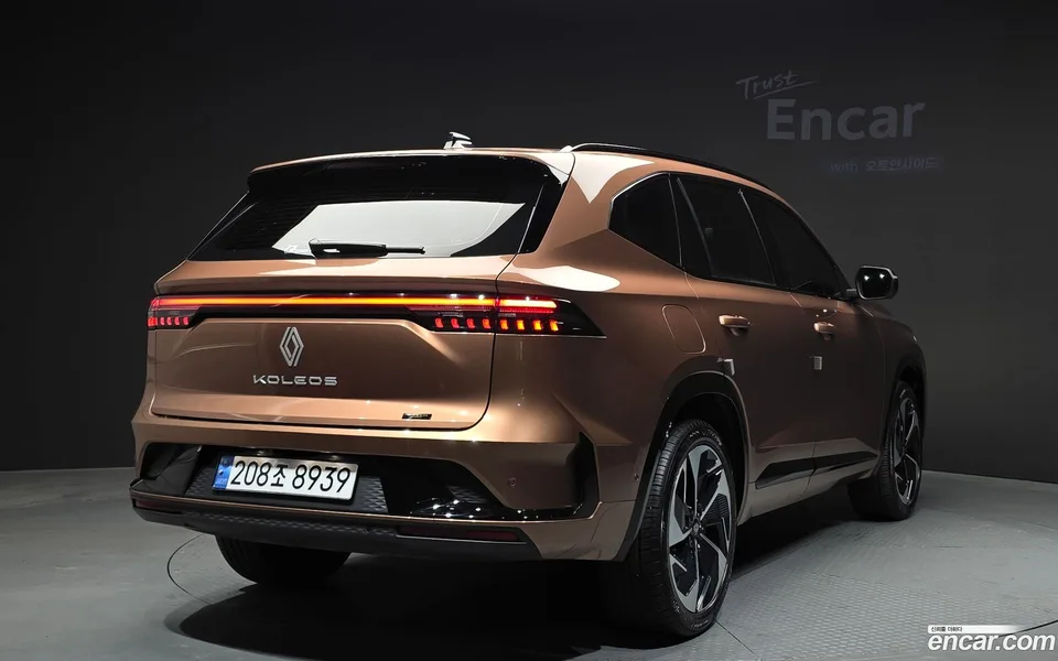 Renault Samsung Grand Koleos 1.5 E-TECH 2WD 2024 — миниатюра 2