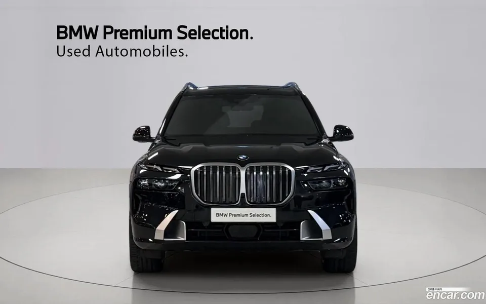 BMW X7 xDrive 40i 6 2023 — миниатюра 3