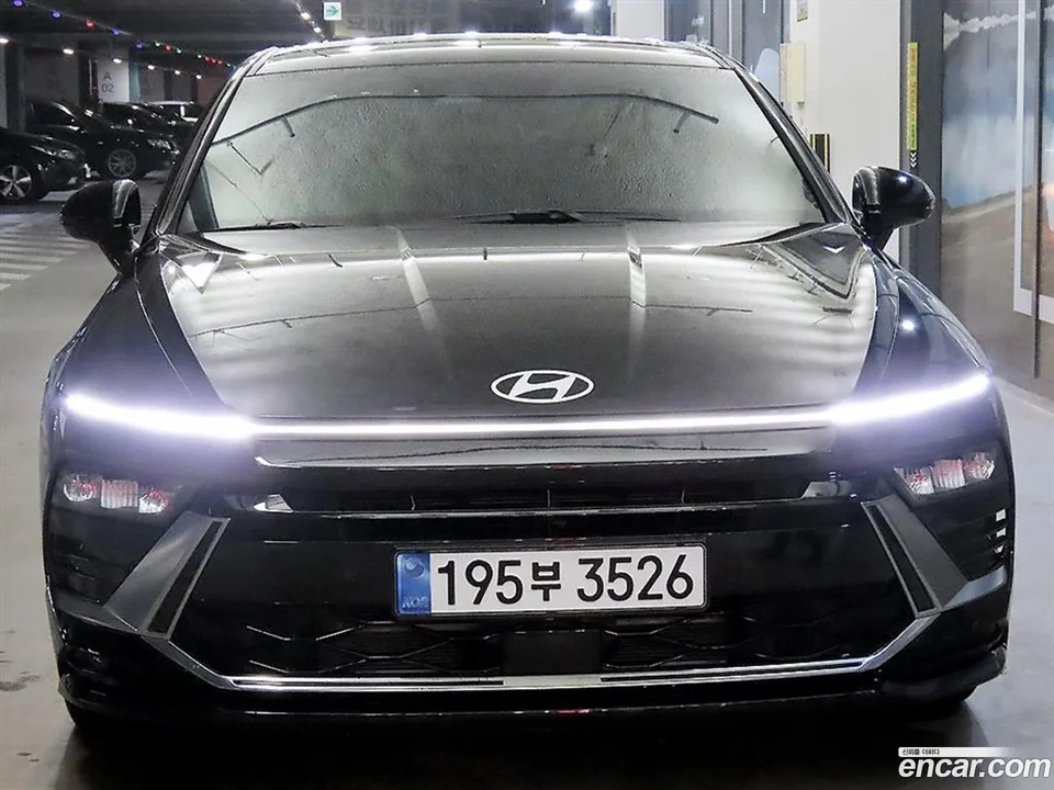Hyundai Sonata The Edge Hybrid 2023 — миниатюра 2