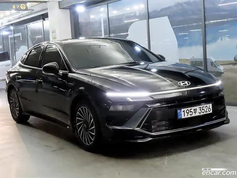 Hyundai Sonata The Edge Hybrid 2023 buy in Moscow