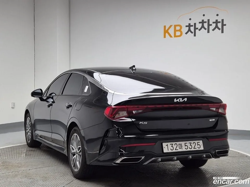 Kia K5 Hybrid 2023 — миниатюра 2