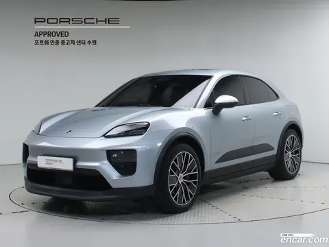 Porsche Macan Electric 2025 buy in Moscow