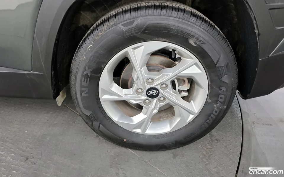 Hyundai Tucson 2.0 4WD 2023 — миниатюра 5
