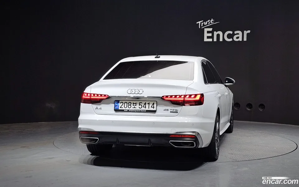 Audi A4 45 TFSI 2022 — миниатюра 4