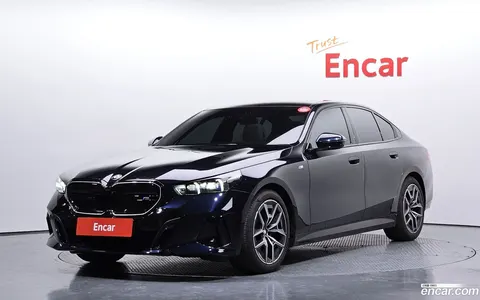 BMW 5 Series (G60) 2025 купить в Москве