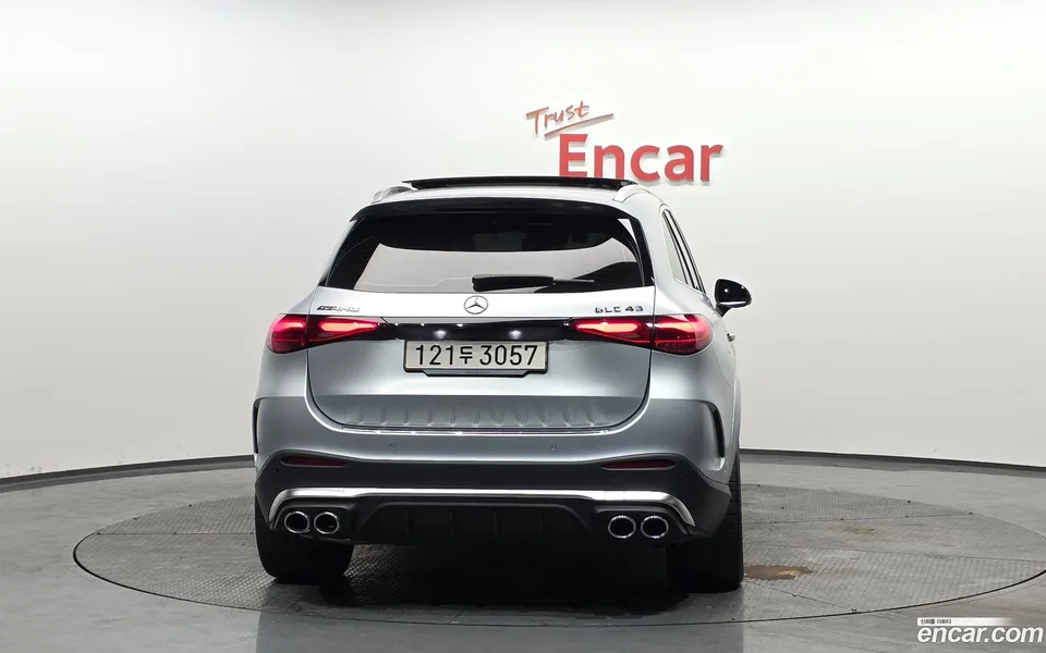 Mercedes-Benz GLC-Class AMG GLC43 4MATIC 2025 — миниатюра 4