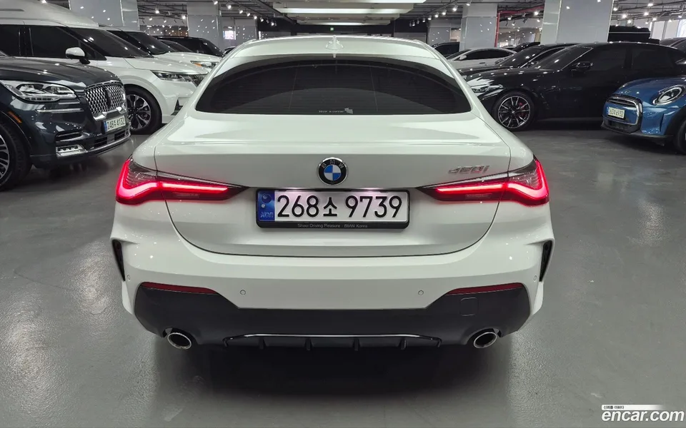 BMW 4 Series 420i M 2023 — миниатюра 5