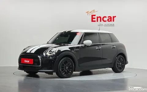 MINI Cooper 2023 купить в Москве