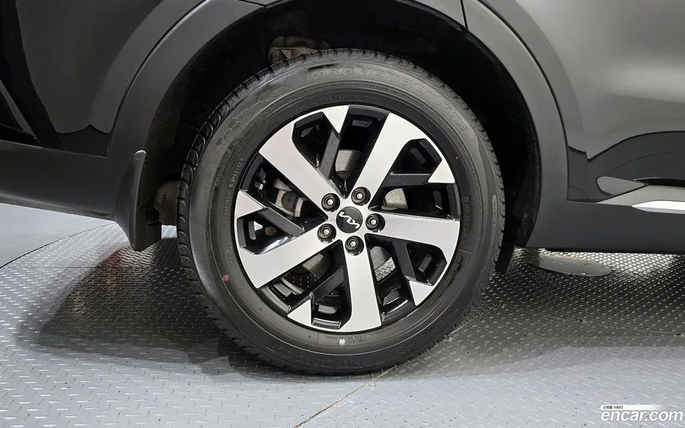 Kia Sorento 2.2 2WD 2022 — миниатюра 5