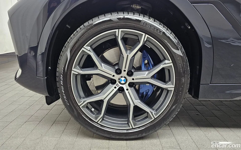 BMW X6 xDrive40i M 2022 — миниатюра 5