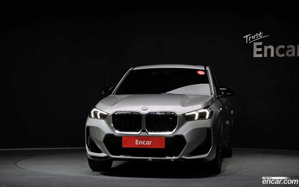 BMW X1 M35i xDrive 2025 — миниатюра 3
