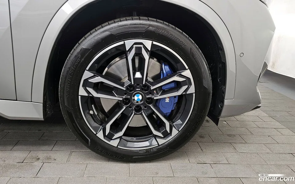 BMW X1 M35i xDrive 2025 — миниатюра 5