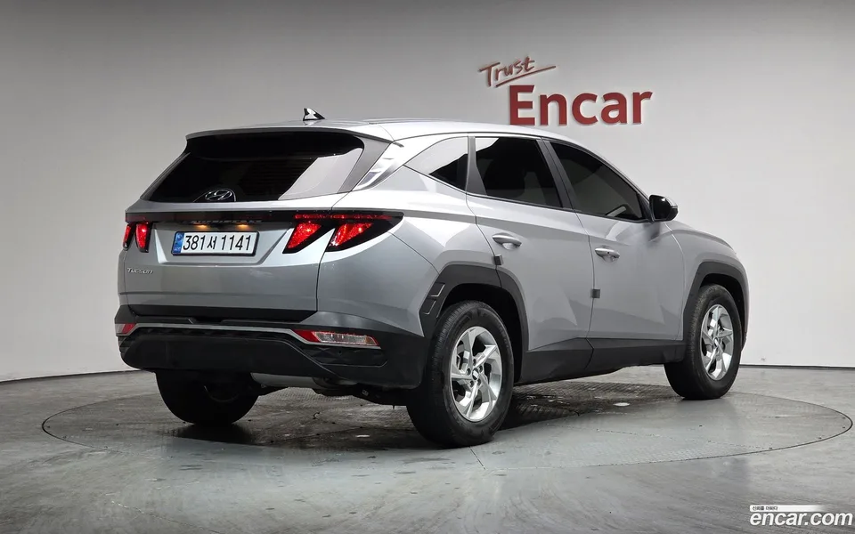 Hyundai Tucson 2.0 2WD 2023 — миниатюра 2