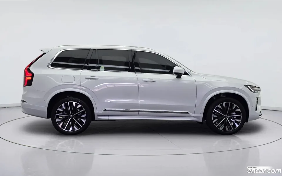 Volvo XC90 B6 2025 — миниатюра 4