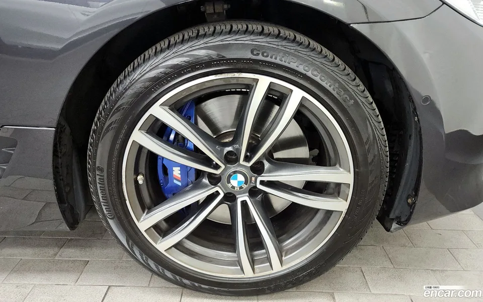 BMW 6 Series GT 620d M 2022 — миниатюра 5