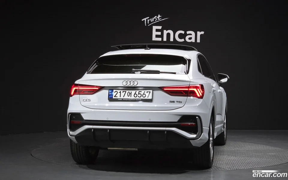 Audi Q3 35 TDI 2023 — миниатюра 4