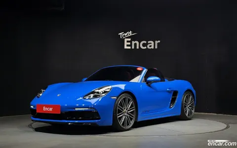 Porsche 718 Boxster 2023 купить в Москве