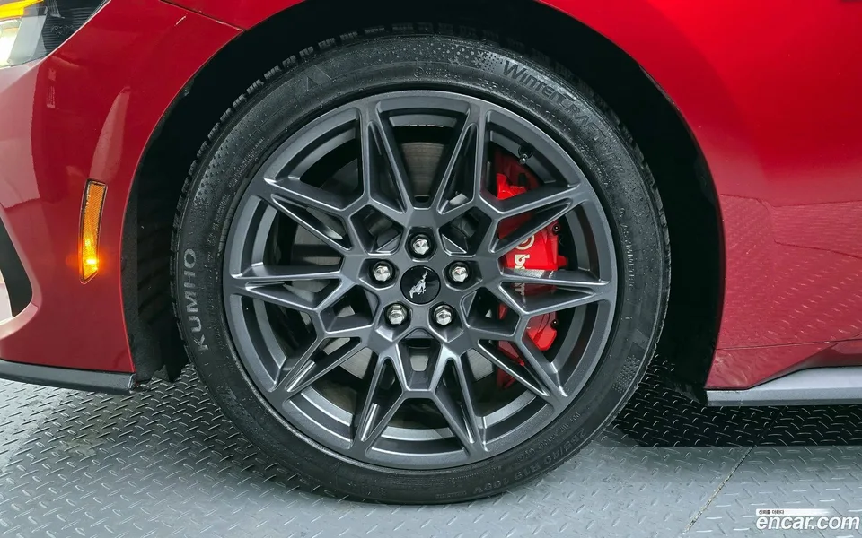 Ford Mustang 5.0 GT 2024 — миниатюра 5