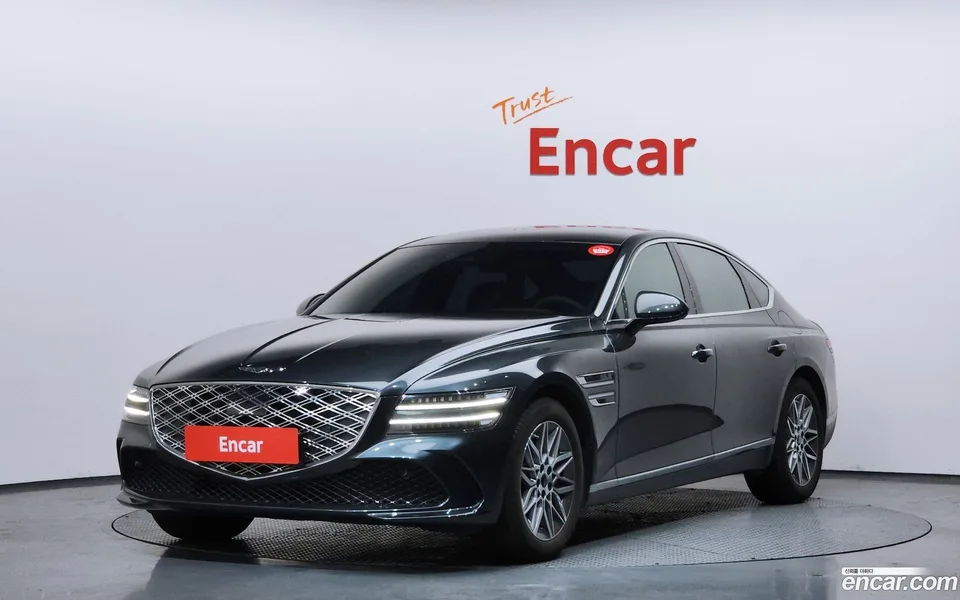 Genesis G80 2.5 2WD 2024 — фото 1, купить с доставкой в Москву