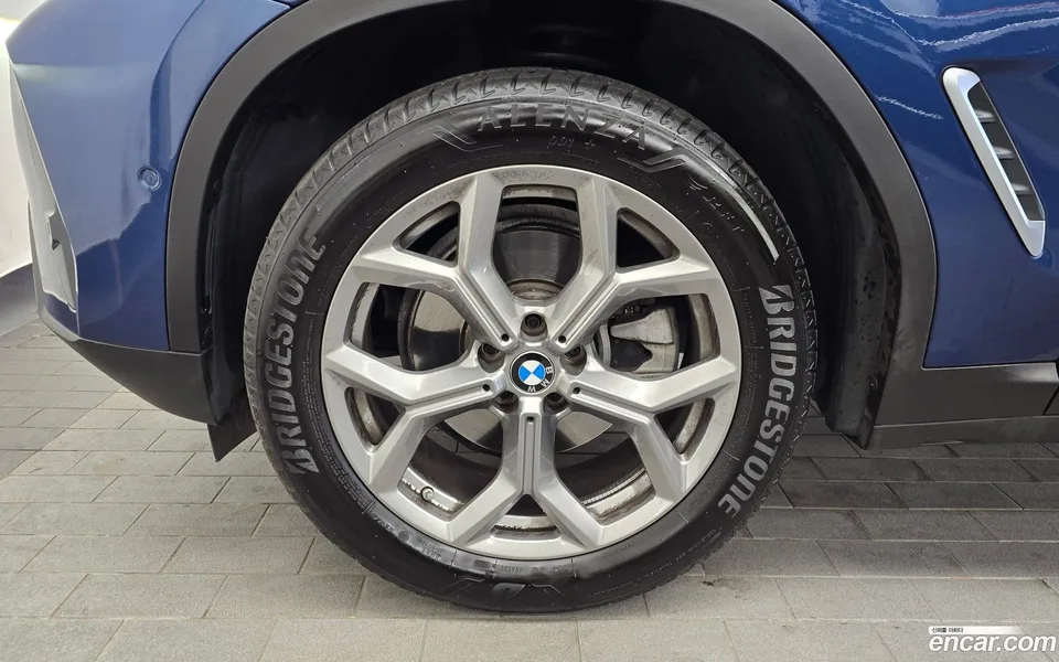 BMW X3 xDrive 20i 2024 — миниатюра 5