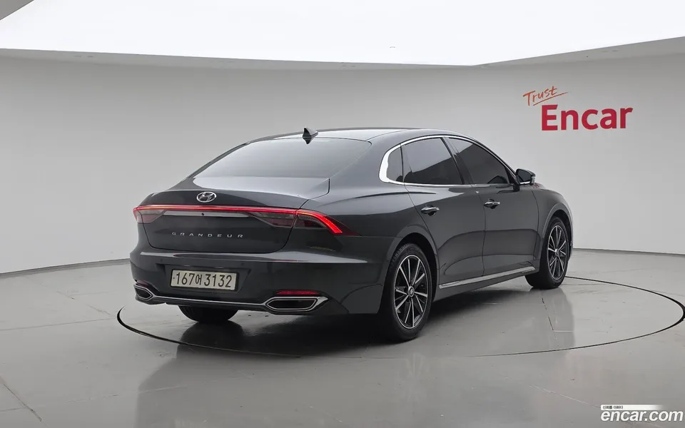 Hyundai Grandeur IG 3.3 2022 — миниатюра 2