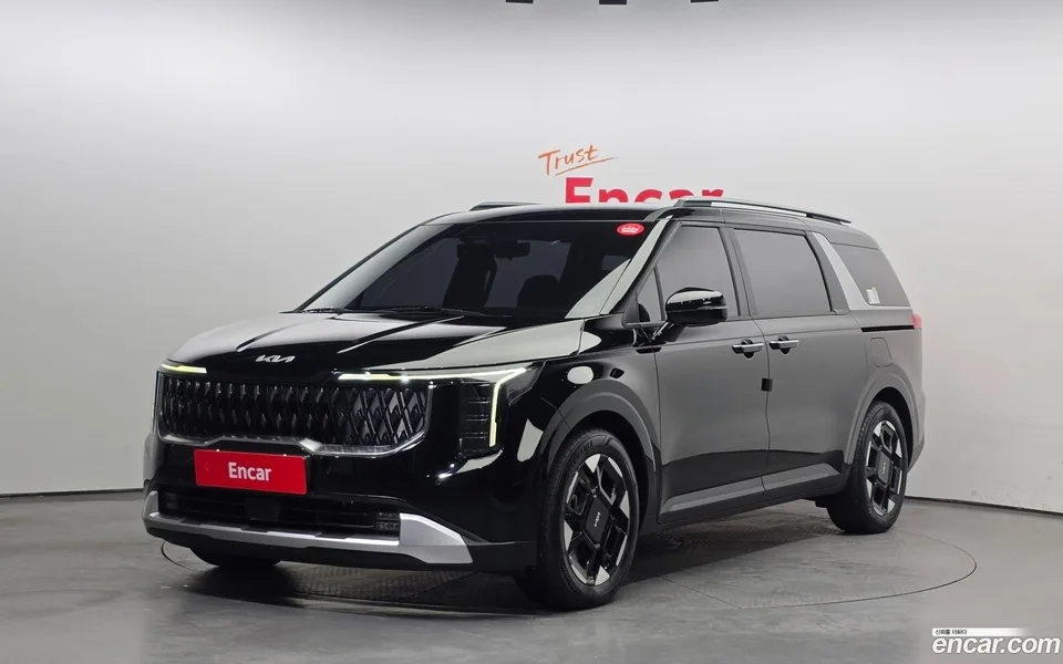Kia Carnival 9 2024 — фото 1, купить с доставкой в Москву