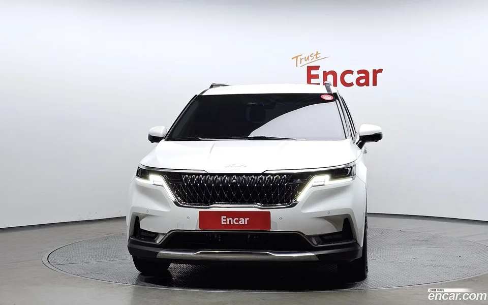Kia Carnival 9 2023 — миниатюра 3