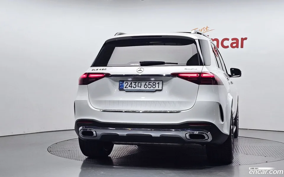 Mercedes-Benz GLE-Class GLE450 4MATIC 2024 — миниатюра 4