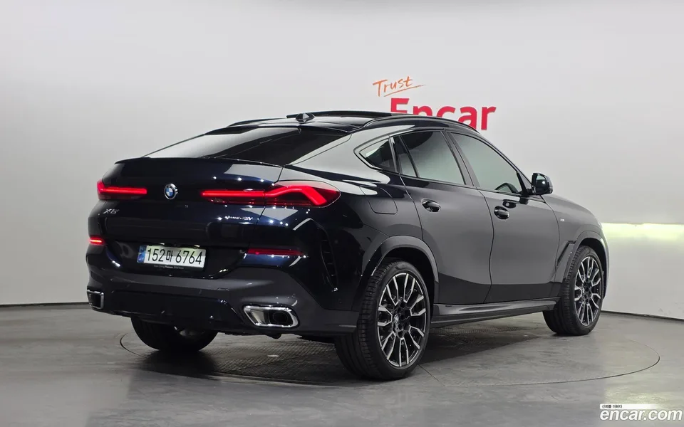 BMW X6 xDrive40i M 2024 — миниатюра 2