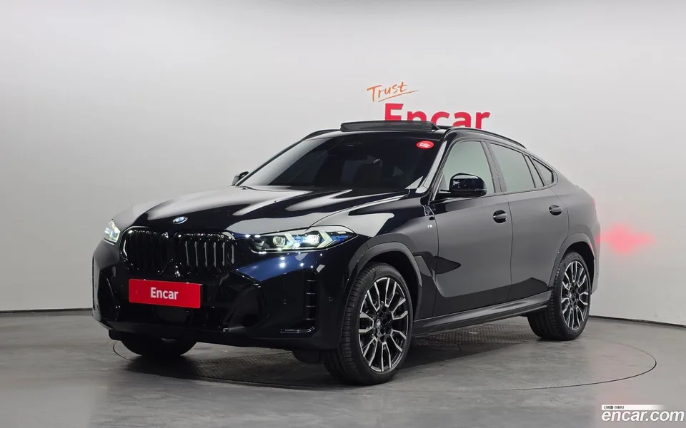 BMW X6 xDrive40i M 2024 — фото 1, купить с доставкой в Москву