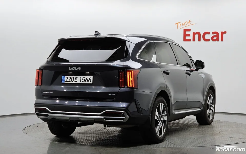 Kia Sorento HEV 1.6 4WD 2023 — миниатюра 2