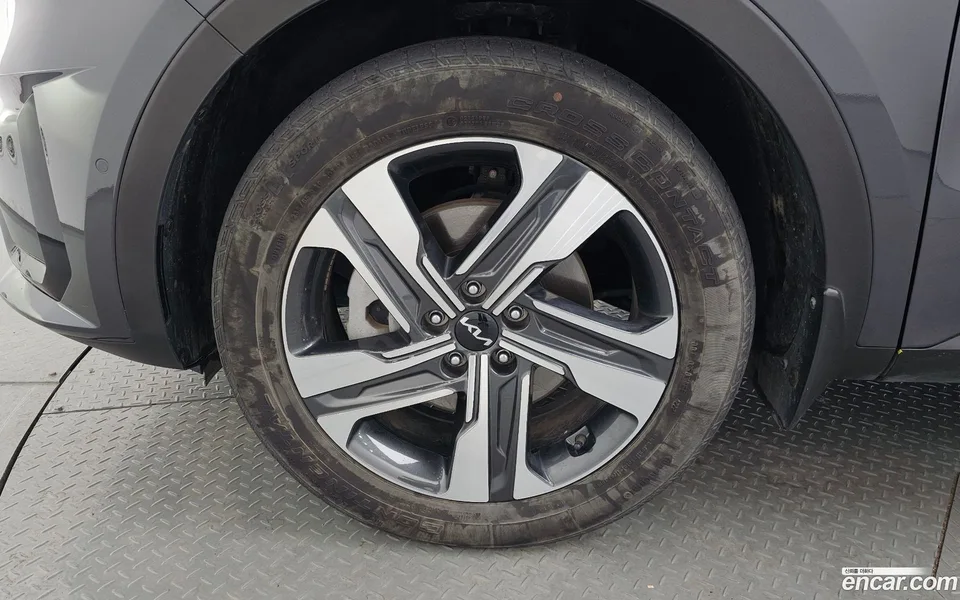 Kia Sorento HEV 1.6 4WD 2023 — миниатюра 5