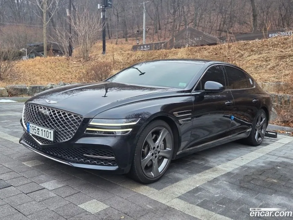 Genesis G80 2.5 2WD 2023 — миниатюра 3