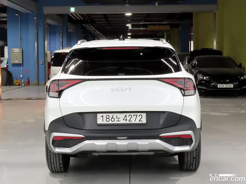 Kia Sportage 1.6 2WD 2022 — миниатюра 3